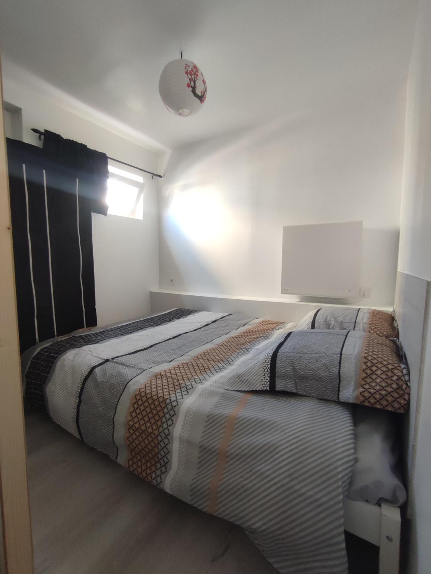 Ferienwohnung Petit F2 Meuble Independant Limay Exterior foto