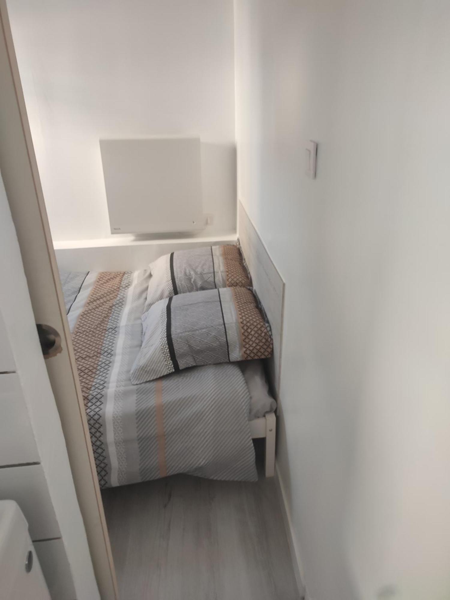Ferienwohnung Petit F2 Meuble Independant Limay Exterior foto