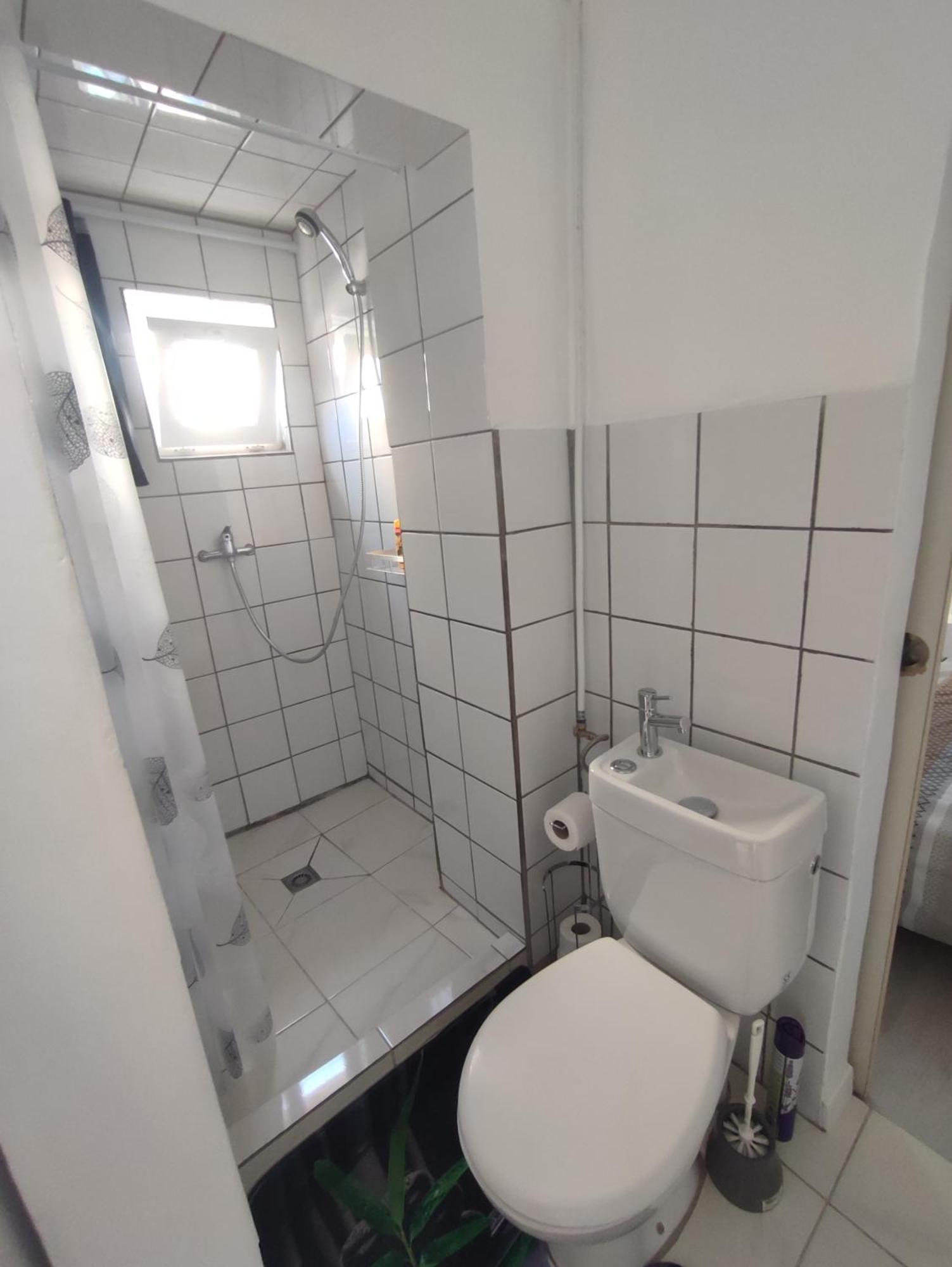 Ferienwohnung Petit F2 Meuble Independant Limay Exterior foto